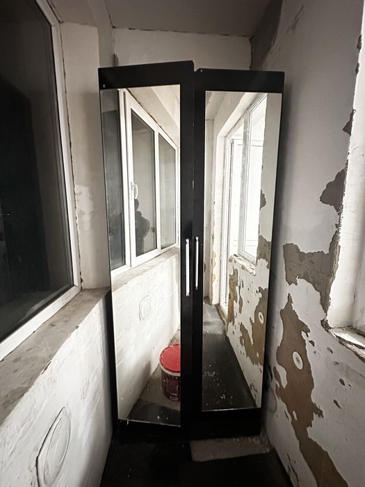 Отдам даром два шкафа