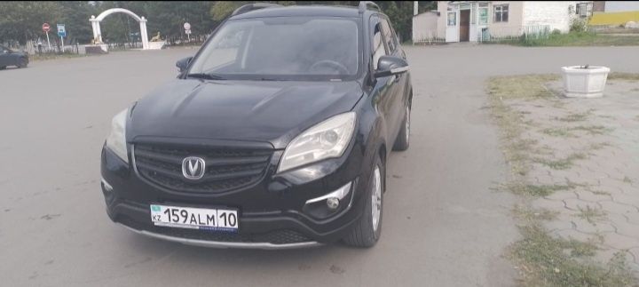 Продам  кроссовер