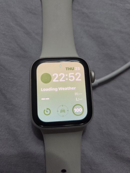 Apple watch se (2nd generation) 32 GB 40 mm