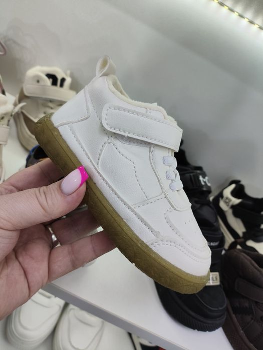 Детская обувь, весна