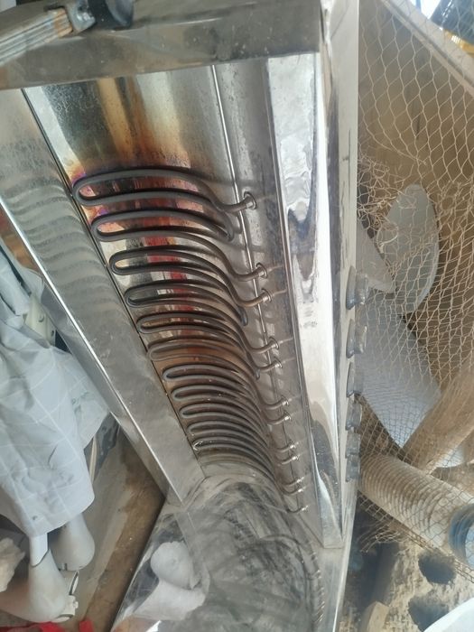 Lavash aparat goʻsht pishiradgan