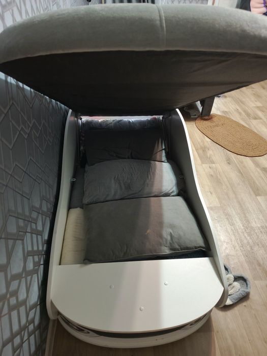 Продам кровать-машинку