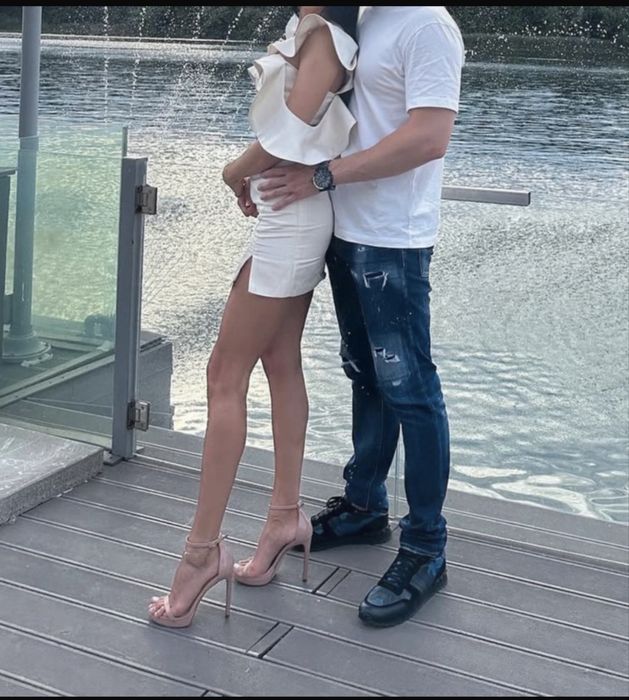 Compleu  Art area - fusta/ top