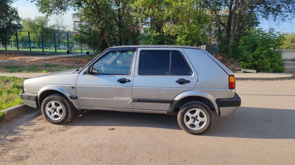 Продам гольфа на активном ходу