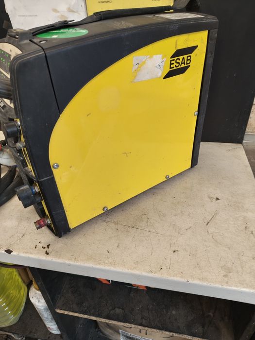 Esab 2200i DC заваръчен апарат