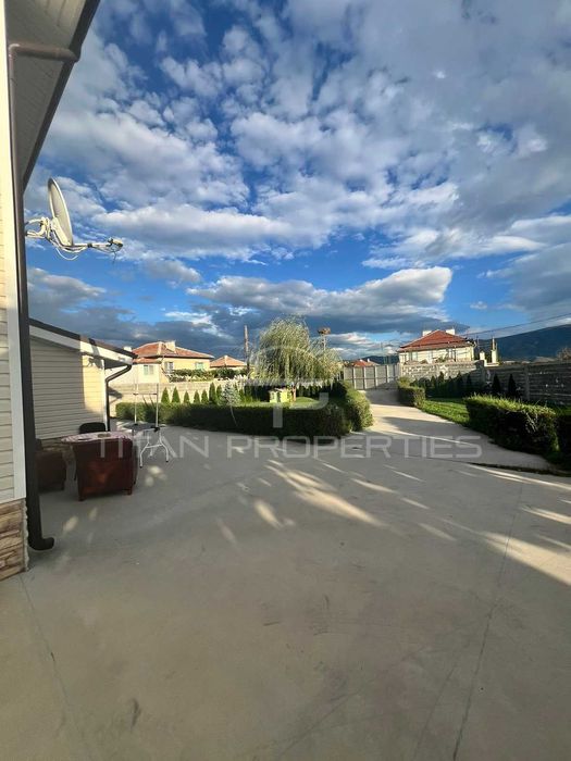 Продава се Къща в с. Куртово Конаре, Област Пловдив - 160 кв.м за 1250 €/кв.м - Снимка #5