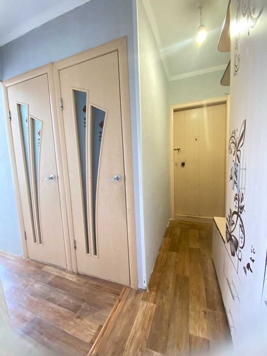 Продам 2х комнатную в 9 мкр