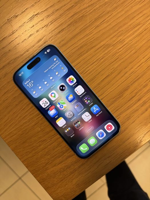 Iphone 15 128GB sage green