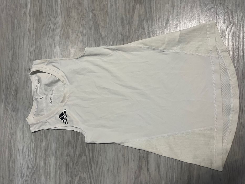 Adidas дамски спортен потник бял размер S