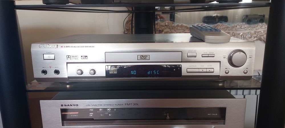 Продам сд/двд плеер QiSheng 8828e