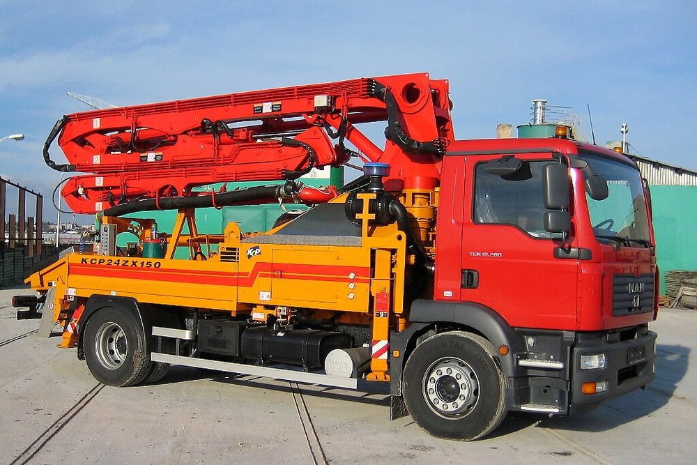 Кобра ,слон бетононасос 26 метров