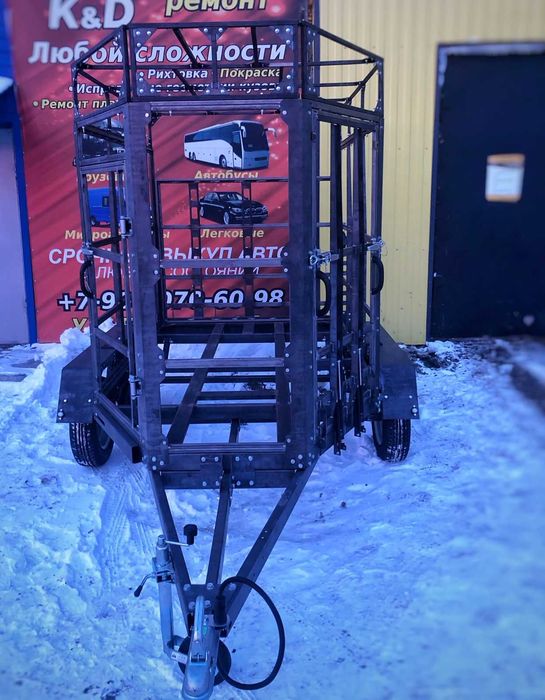 Прицеп - Коневоз