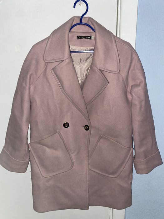 Пальто розовый нюдовый