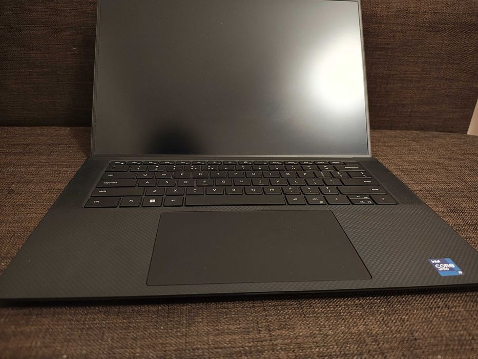 Dell Precision 5560 CA NOU/I9-11950H/RTX A2000