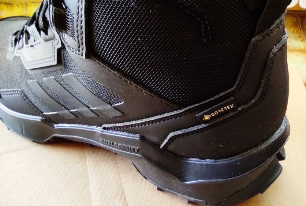 ADIDAS Обувки Terrex AX4 Mid GORE-TEX