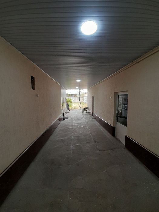 Srochna 8 so’tixli uchastka sotiladi