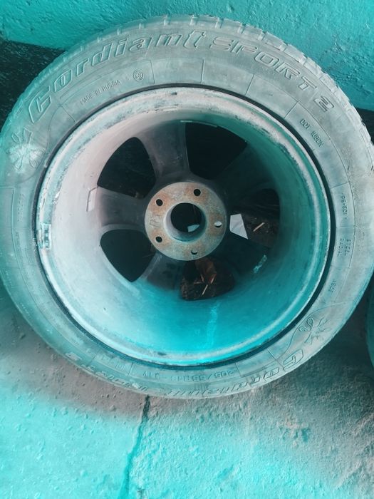 Продам диски с резиной бмв