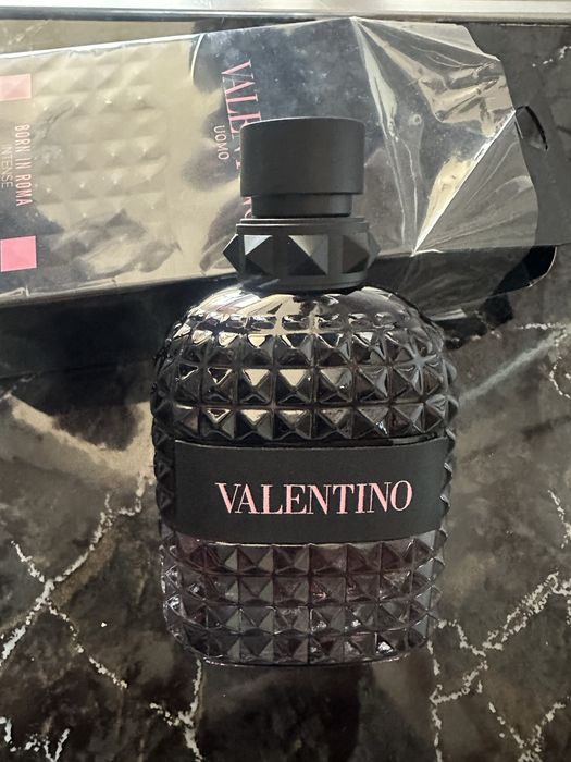 Нов Valentino Born in Roma Intense 100 мл