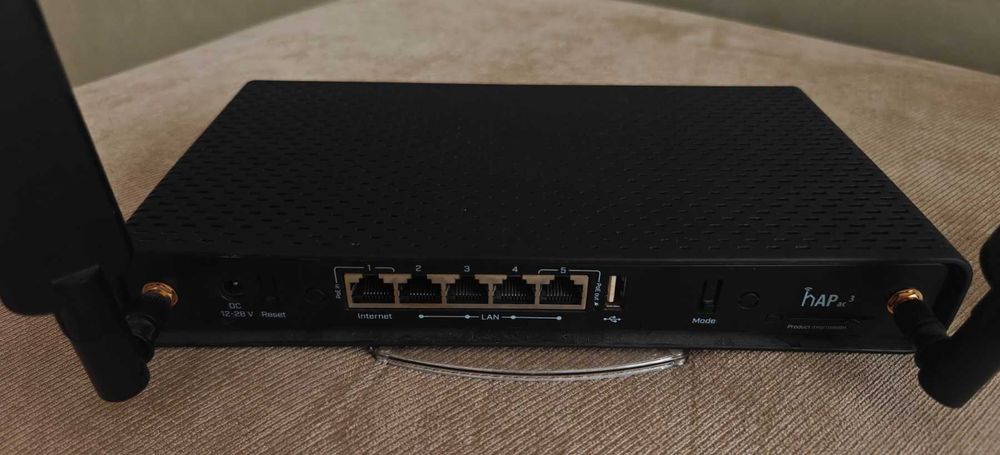 Рутер Mikrotik hAP AC3 RBD53iG-5HacD2HnD, 1200Mbps, 2.4GHz (300Mbps)/ 5 GHz (867Mbps), Wireless AC, 5x 10/100/1000 Mbps, 1x USB, 2x външни антени
