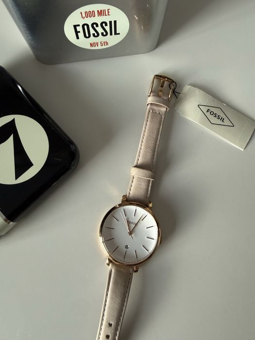 Дамски часовници Fossil