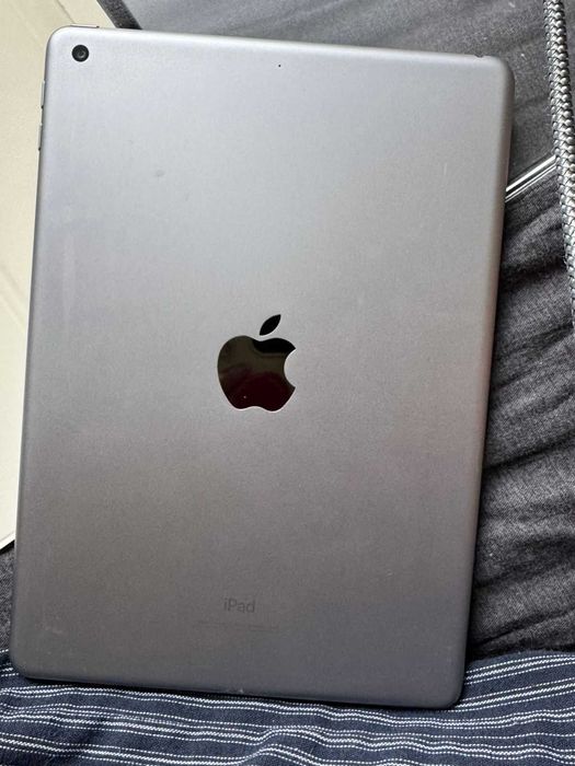 Apple Ipad 6 128gb акб94 процентов