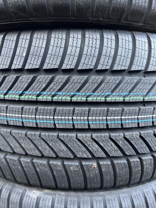 325 40 22 Continental Winter Contact Ts 870 P / Vulcanizare Non Stop