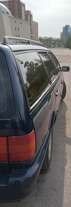 Продам Фольксваген пассат универсал б4 2.0