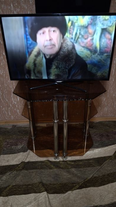 Samsung телевизор