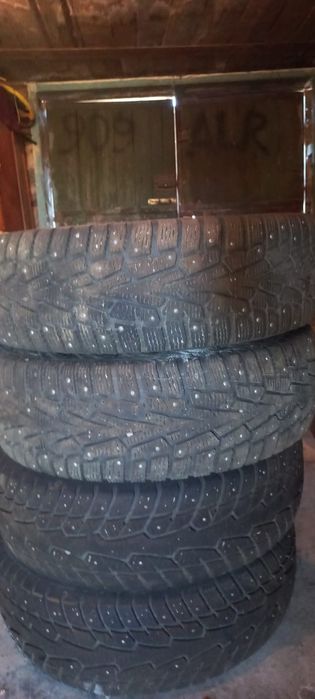 Колеса с шипами 215/65R16