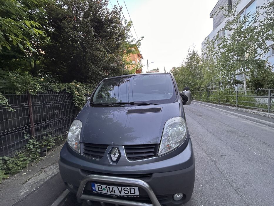 RENAULT Trafic
