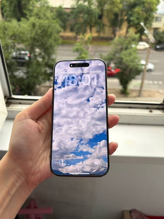 Продаю Iphone 17 air почти новый, с гарантией в apple