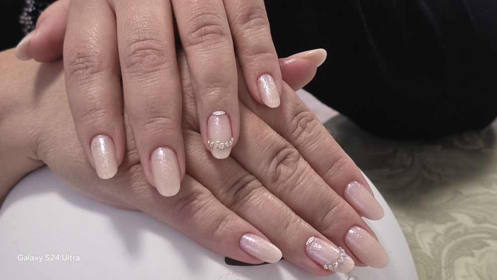 Servicii Beauty la Domiciliu