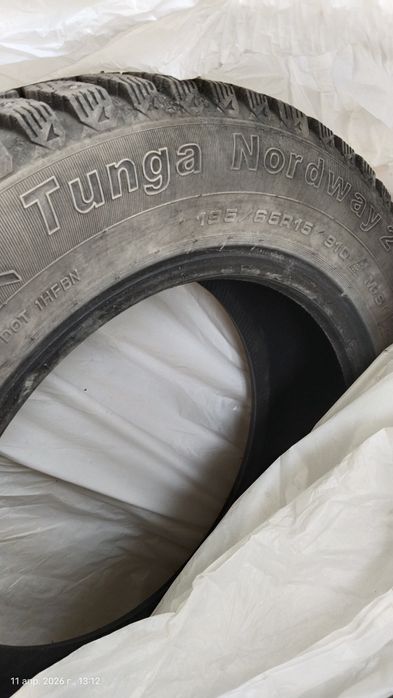 Продам зимние шины