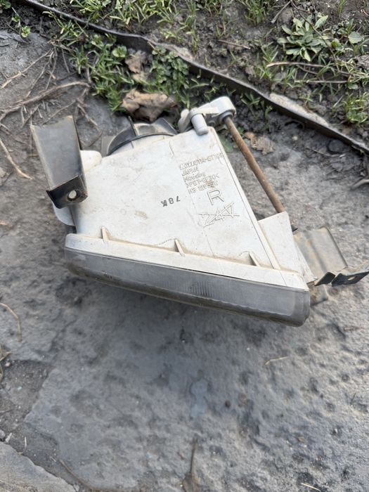 Противатуманные фары Галант 8