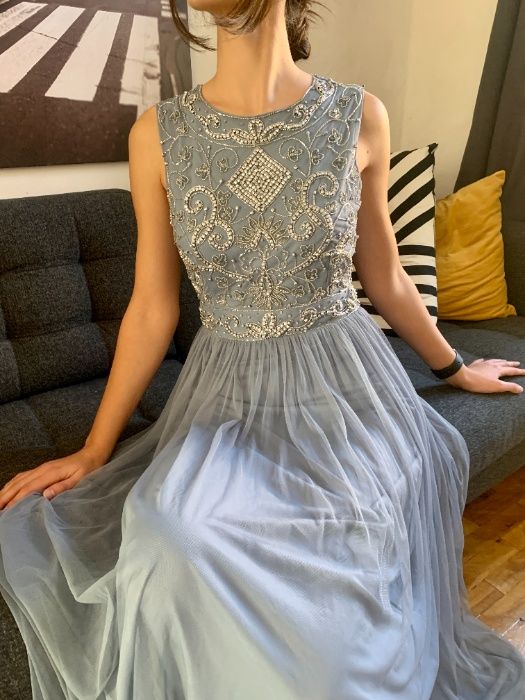 Нова бална рокля с ефектен гръб S