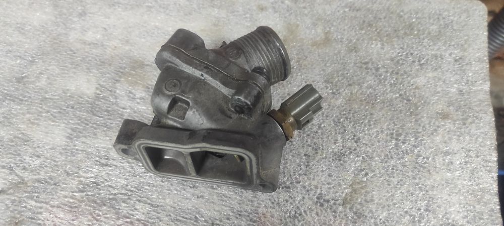 Термостат с датчик за Волво