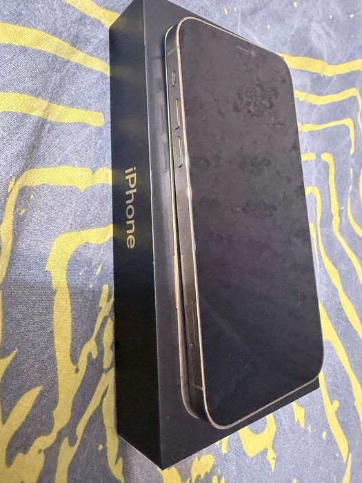Продам Apple iPhone 12 Pro 256 GB