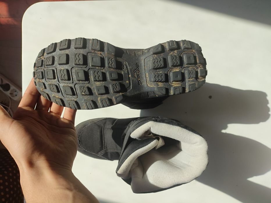 Детски обувки черни