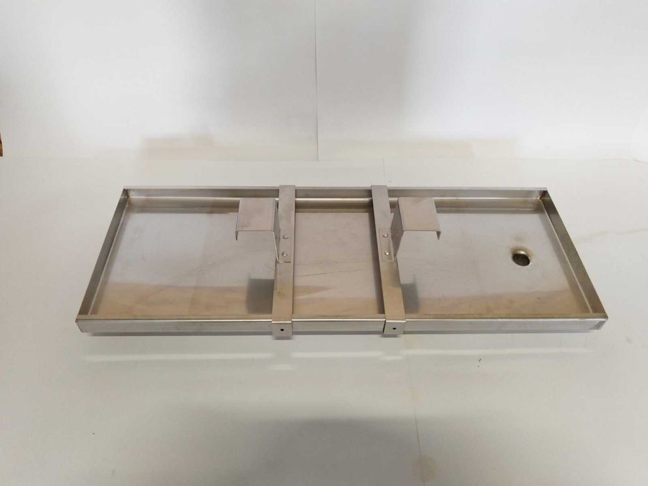 Стойка и кондензна тава за термопомпа