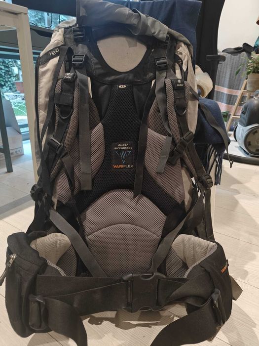 Rucsac Munte Deuter 65l folosit dar in stare foarte buna