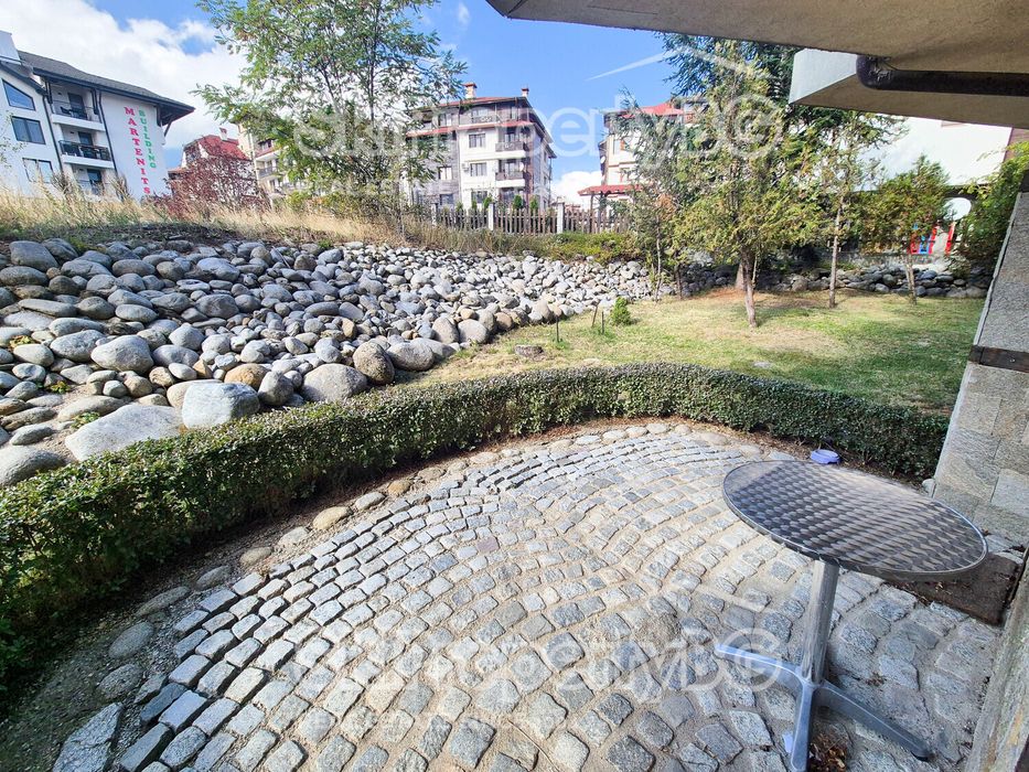 Южен двустаен апартамент с камина!