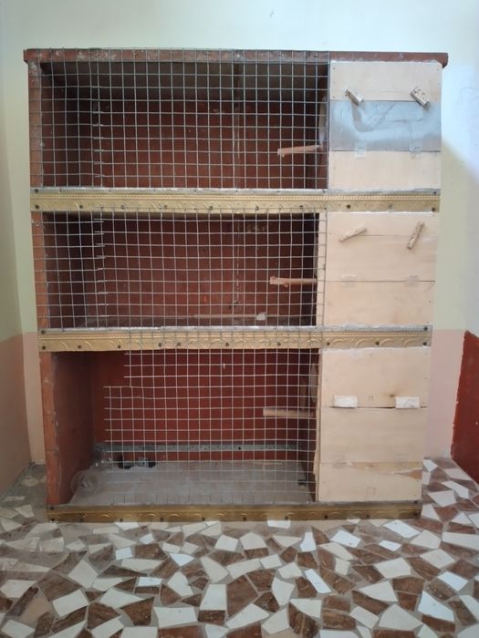 Клетка для птиц трёх этажный