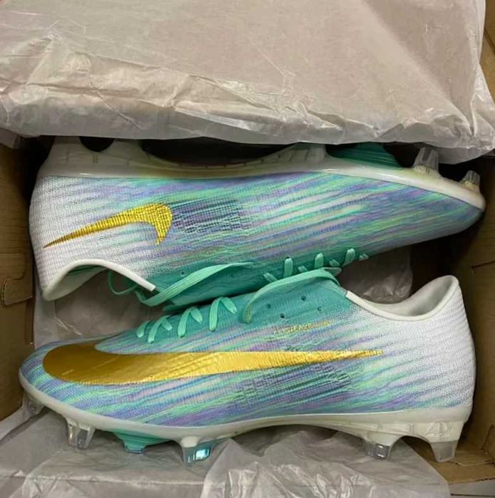 Ghete Fotbal NIKE Mercurial