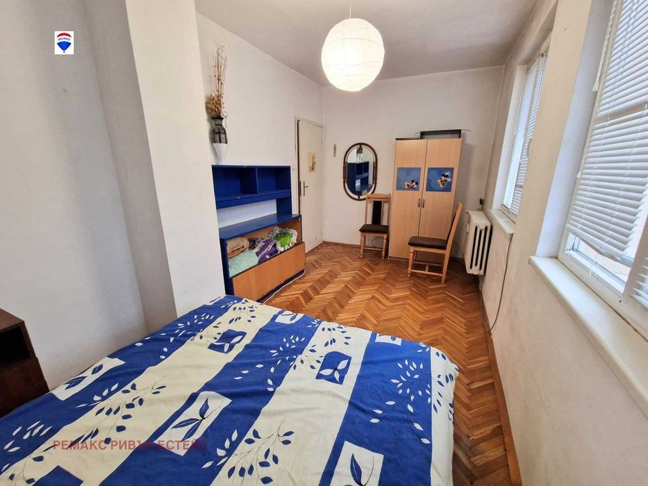Дава се под наем Тристаен апартамент в Русе, Ялта - 95 кв.м за 408 € - Снимка #8