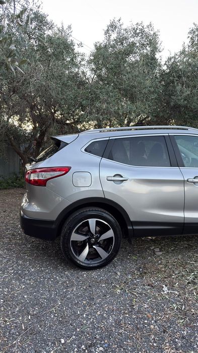 Nissan Qashqai 1.5 diesel tekna