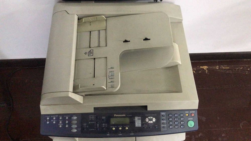 На запчасти принтер Panasonic