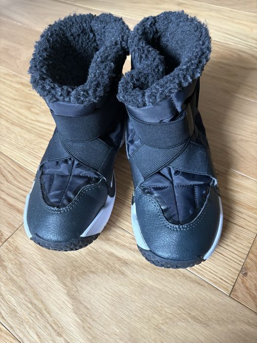 Зимни ботушки Nike