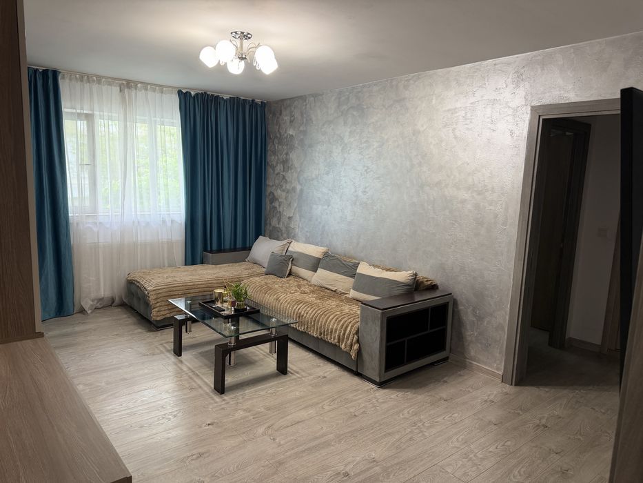 Vand apartament 53mp Craiovita parter