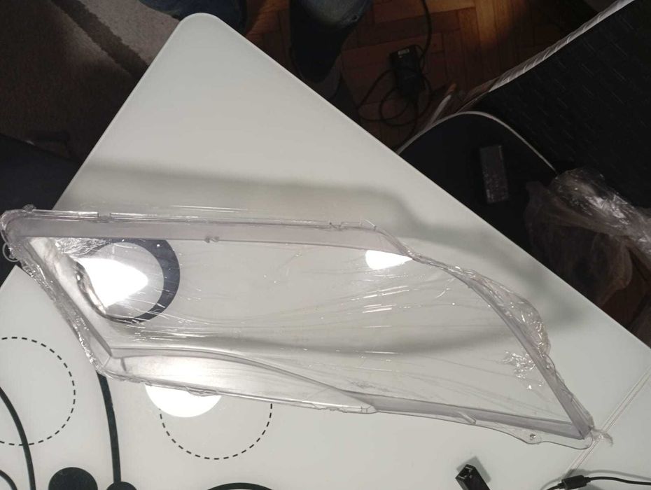 Set 2 sticle faruri BMW e90 e91