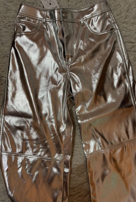 Нов металически панталон